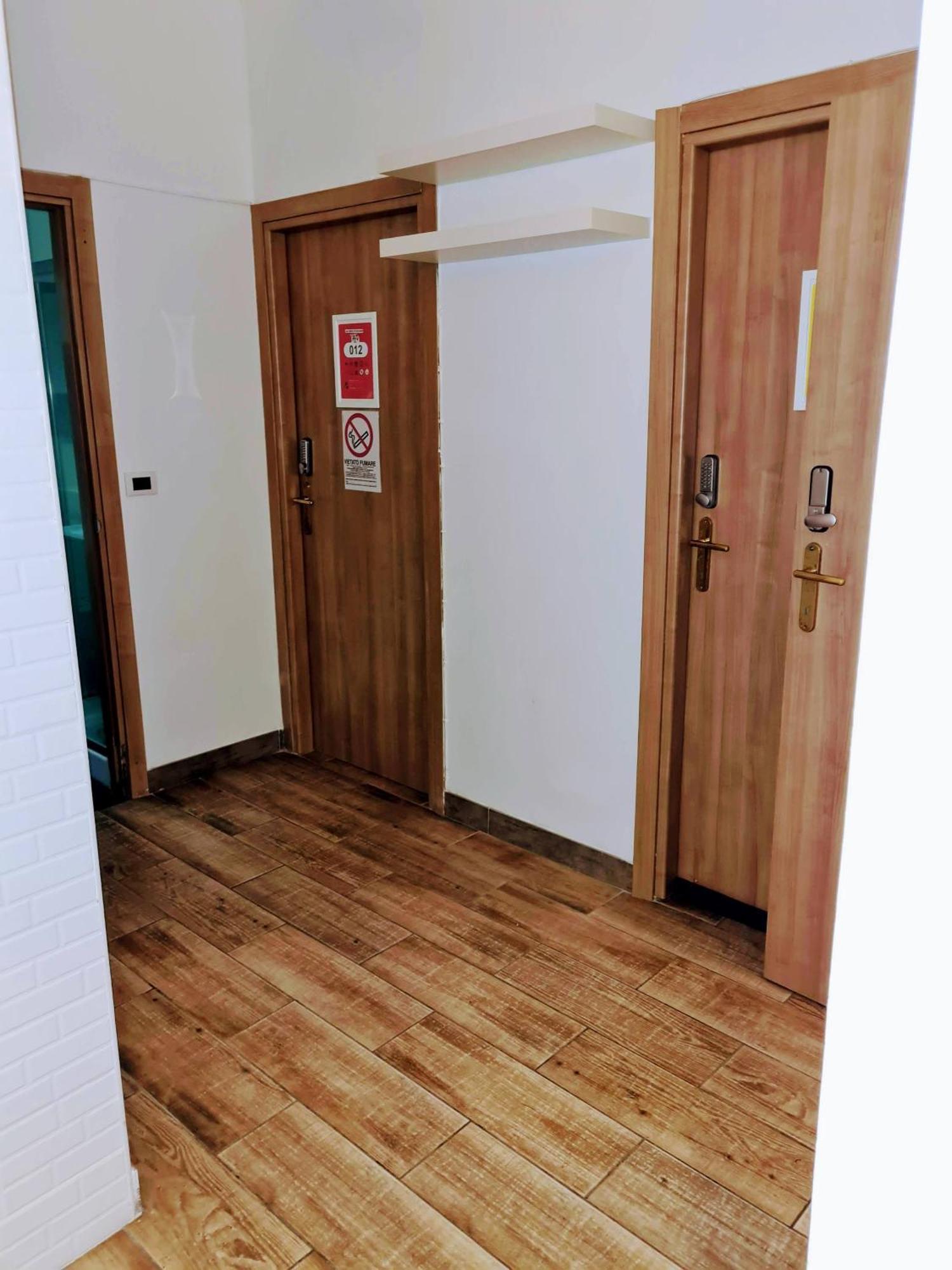 Europe Station Rooms ปาร์มา ภายนอก รูปภาพ