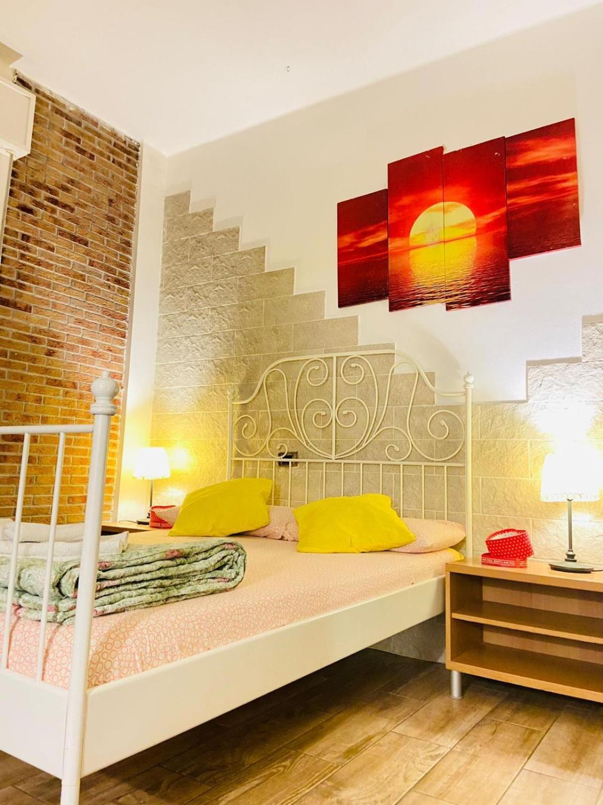 Europe Station Rooms ปาร์มา ภายนอก รูปภาพ